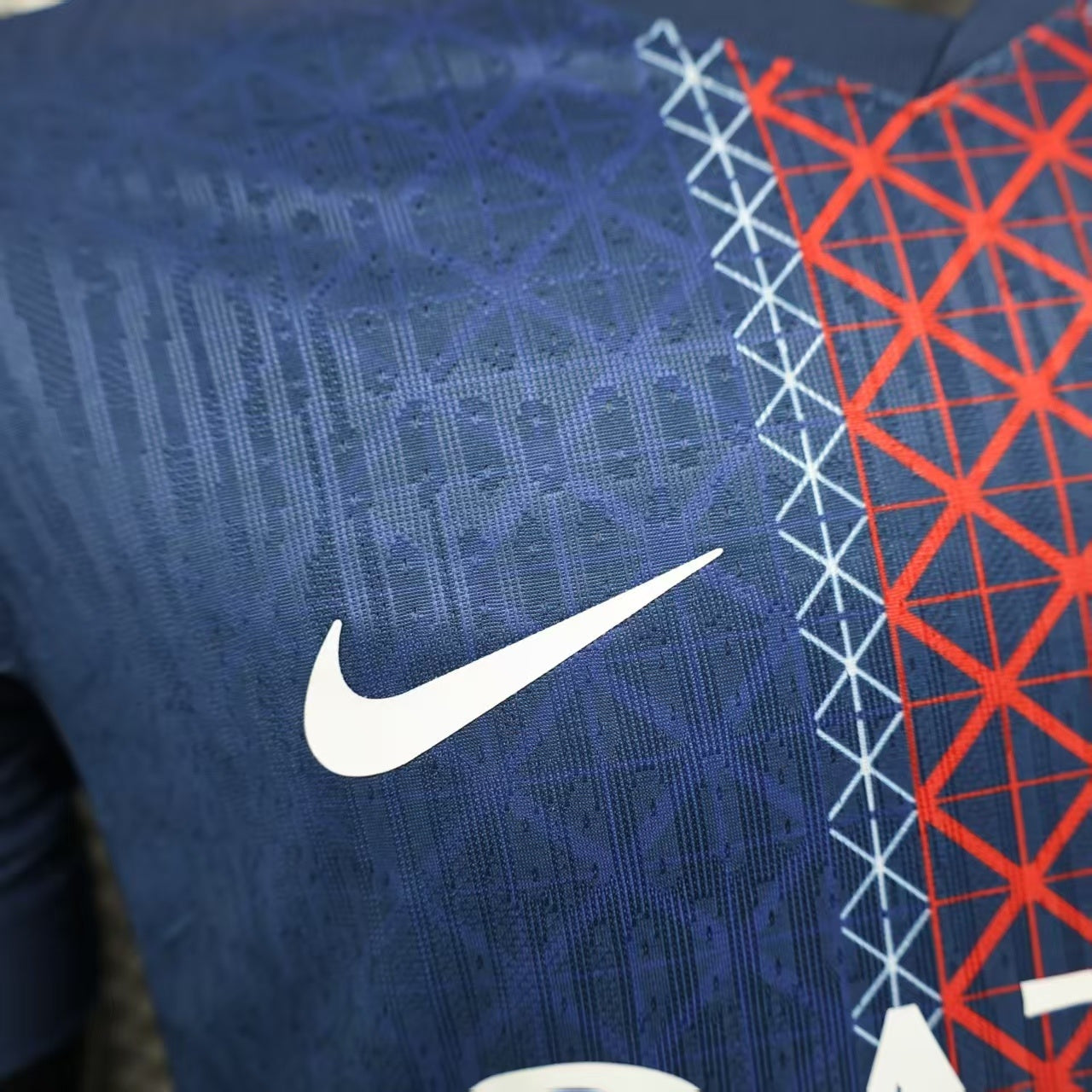 25/26 Paris Saint-Germain home jersey