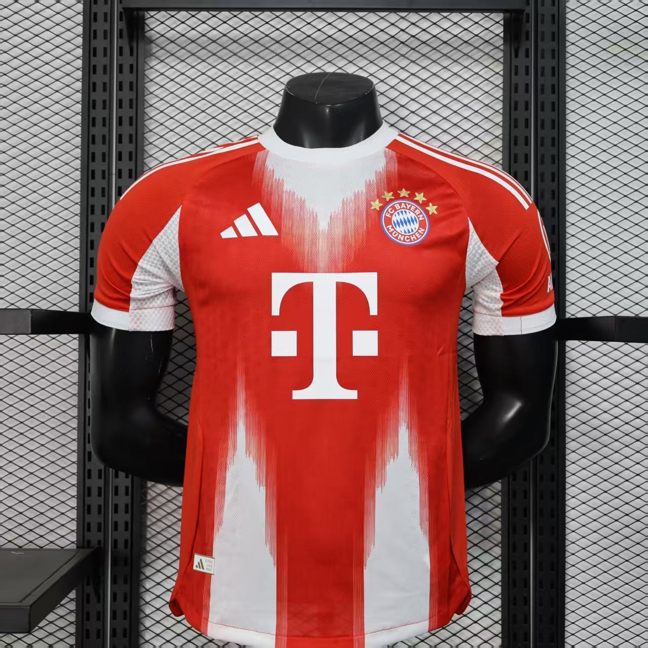 25/26 bayern munich home jersey